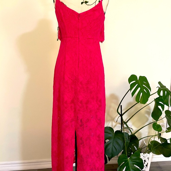 BRAND NEW Bright pink evening gown with straps. - Picture 4 of 5